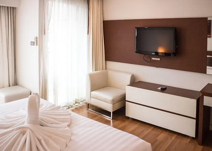 Aparthotel Sathorn Grace Serviced 4*