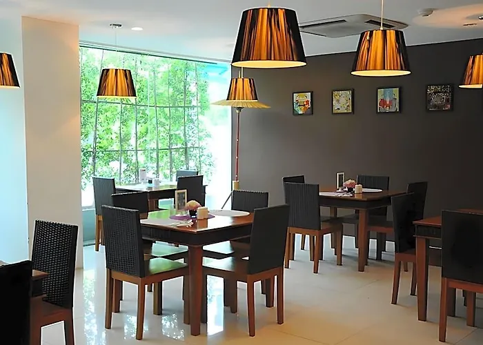 Sathorn Grace Serviced 4*